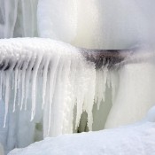 Brooklyn Plumber Fixes Frozen Pipes