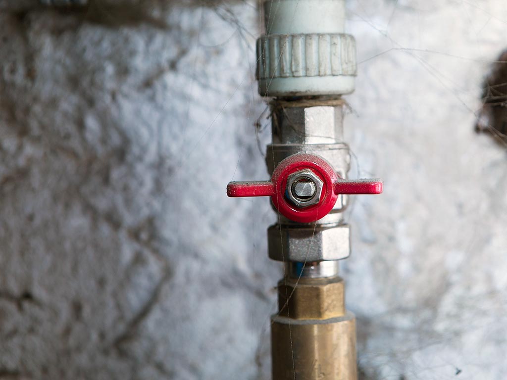 Choosing a New Heating System? Why Hydronic Might be Right for You