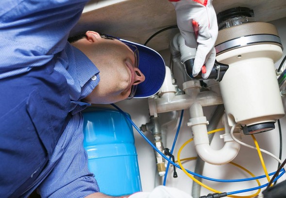 NYC Plumbers Fixing Garbage Disposal